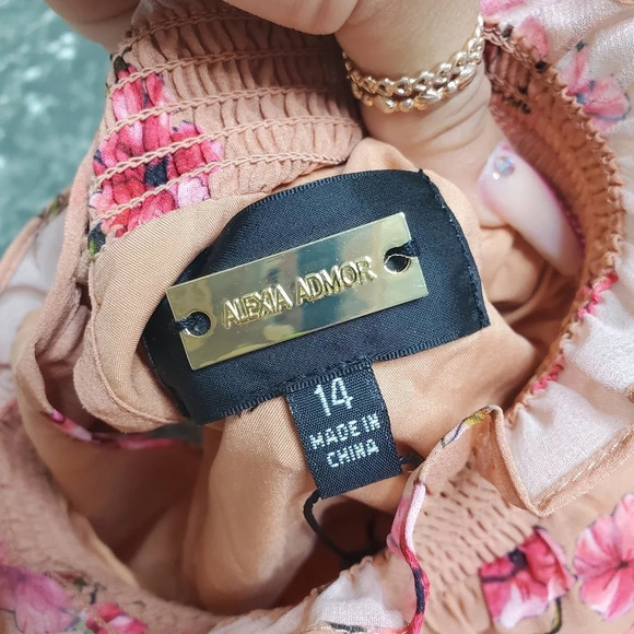 Alexia Admor Joanna Ruffled Dress In Cafe Floral - Picture 8 of 11